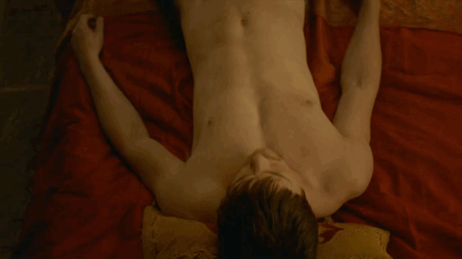 Sam Claflin nude and gay sex scenes